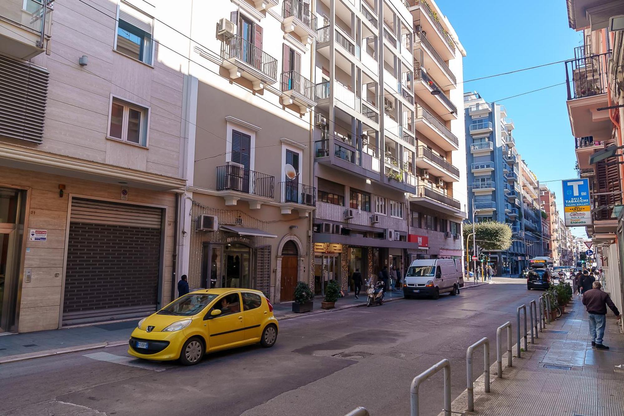 Hotel Via Prospero Petroni 9 - Bari Stazione - Exterior foto